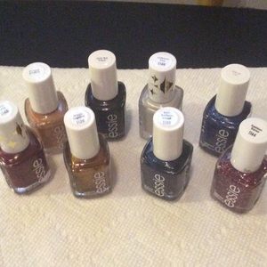 NEW ! ESSIE NAIL COLORS $1 each