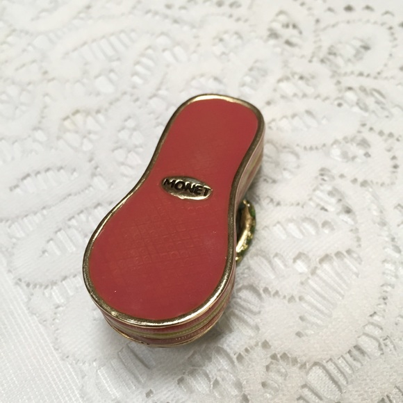 Monet Collectable Box - Picture 3 of 3