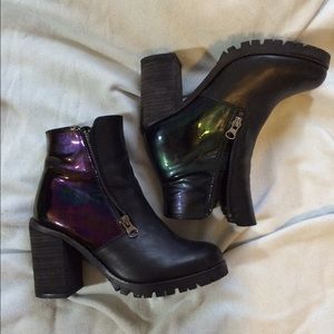 Sarabelle holographic iridescent side zip boots