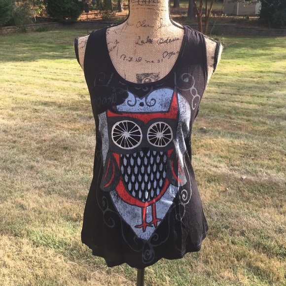 Black Owl Tank - Picture 2 of 4