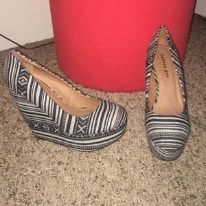 Steve Madden pattern wedges