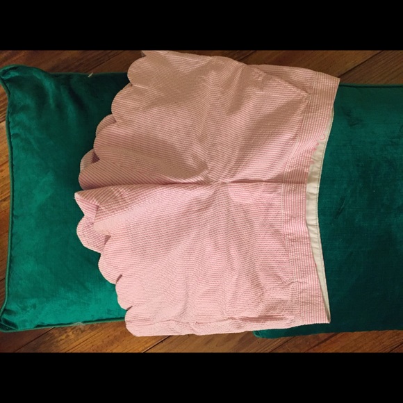 LP❤️🍒😎🍰😘size 6 shorts