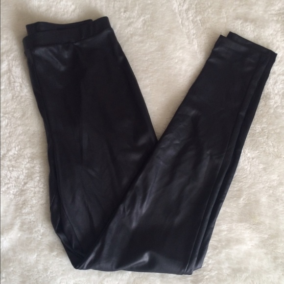 Pleather leggings
