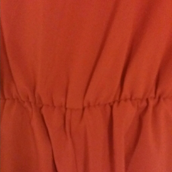 💙💙Deep Red Romper - Picture 3 of 3