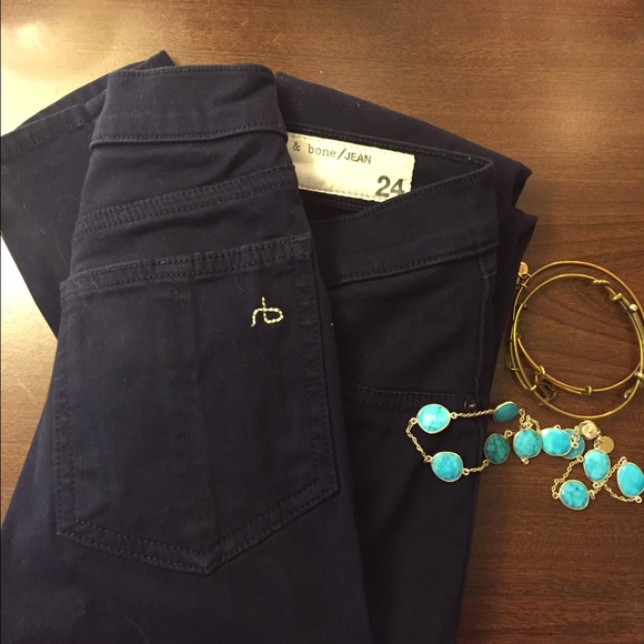 rag & bone Denim - Rag and Bone / Jean Legging. Size 24 // navy