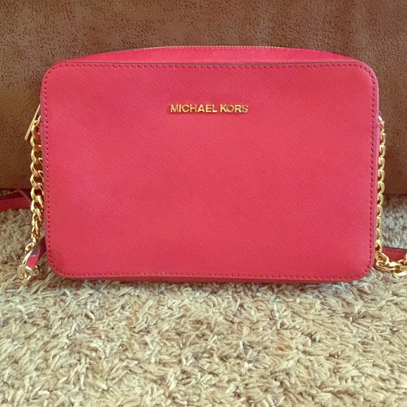 Authentic Michael Kors Crossbody! NEVER USED!*