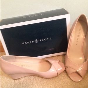Karen Scott wedges