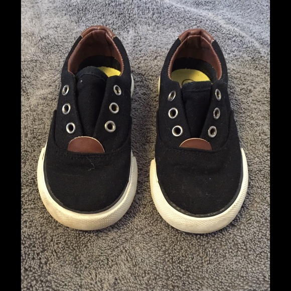 Other - Toddler boy sneakers size 8