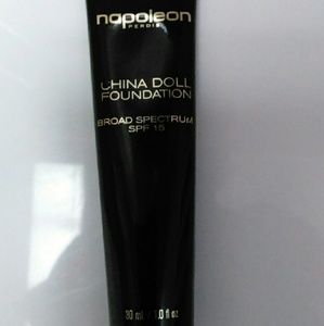 China doll foundation