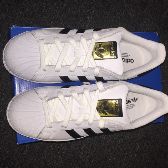 Original Adidas Superstar Sneaker - Picture 3 of 4