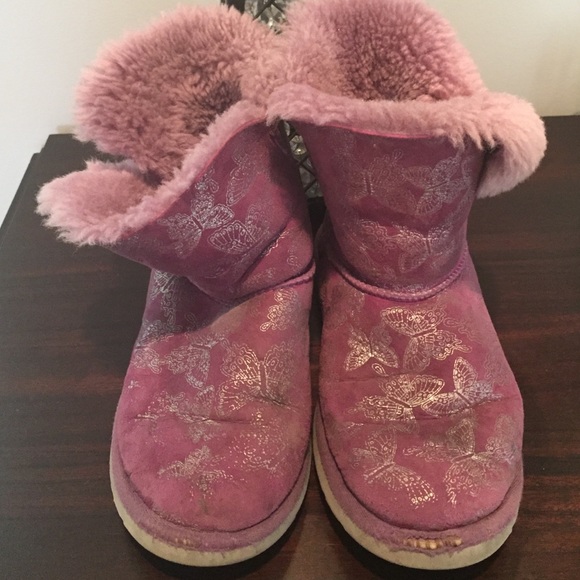 Girl's kids ugg boots in size USA 3. In purple