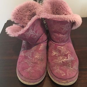 Girl's kids ugg boots in size USA 3. In purple