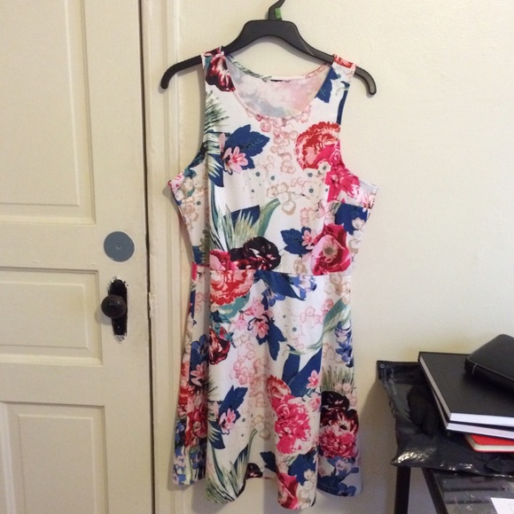 Floral jersey mini dress