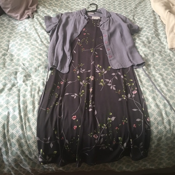 Sleeveless dress with cardigan top