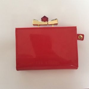Ted baker adorable red wallet ❤️🌹