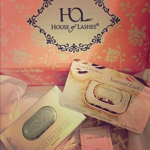 House of Lashes Lash Case