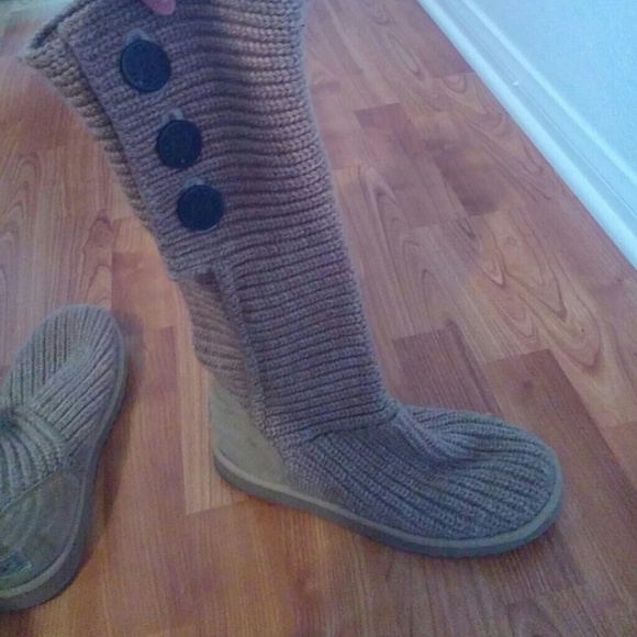 Knitted uggs - Picture 3 of 3