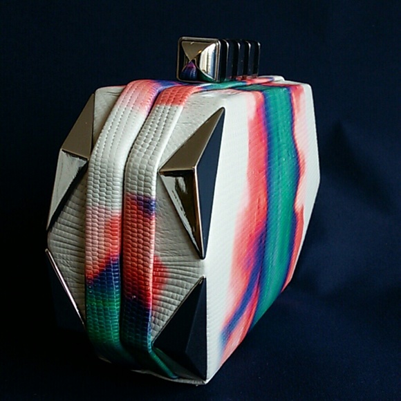 SOLD 🚫SOLD 🚫Rebecca Minkoff Hex Minaudiere - Picture 2 of 4