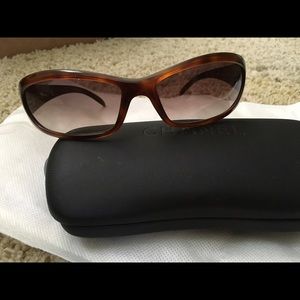 100% authentic Chanel glasses w/case, box and bag