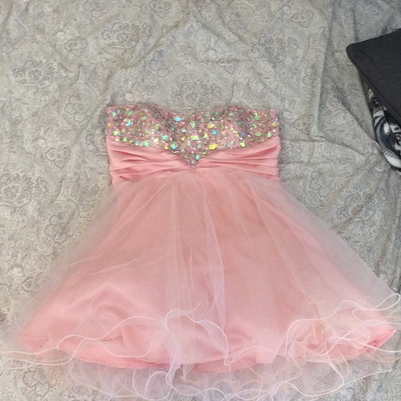 Short pink prom dress