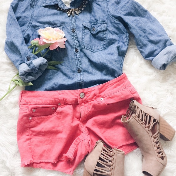 American Eagle Outfitters Pants - A&E Pink Distressed Shorts