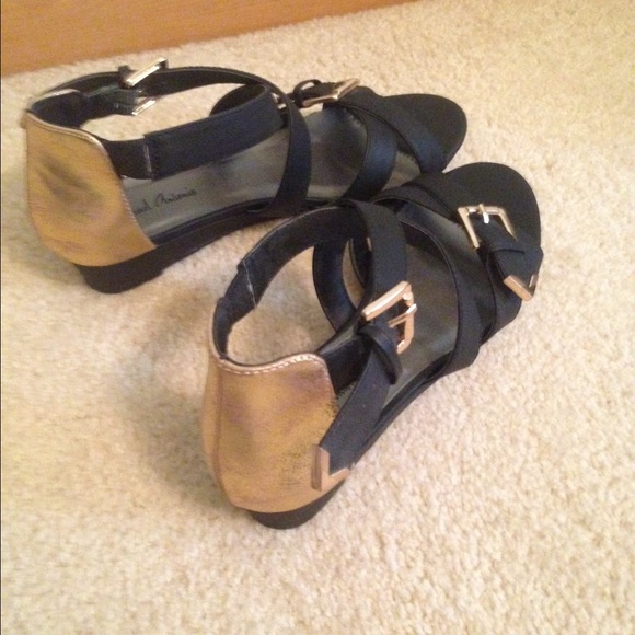 Classy Michael Antonio sandals