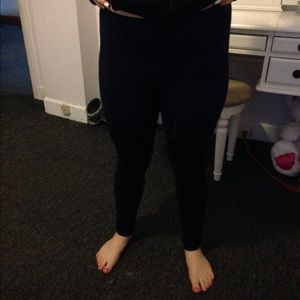 Navy blue leggings