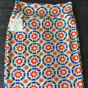 BNWT Medium Cassie Skirt