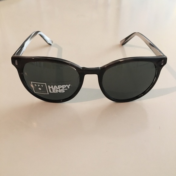 spy Alcatraz black sunglasses