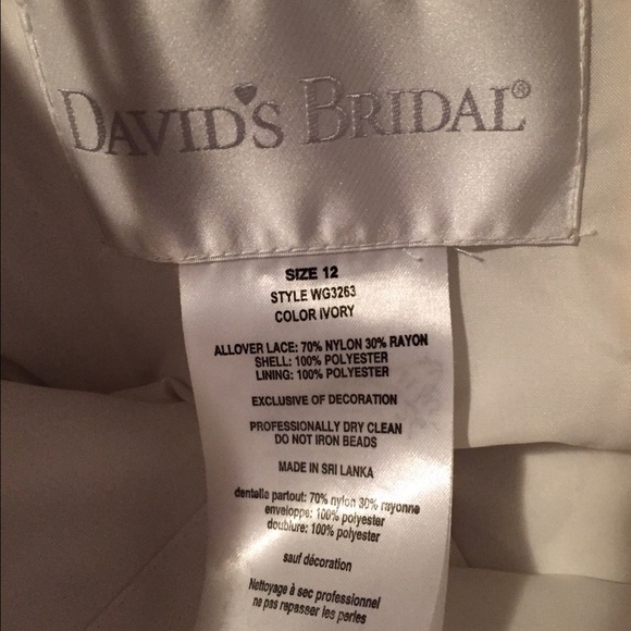 Wedding dress - Picture 4 of 4