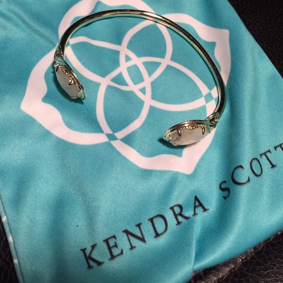 Kendra Scott cuff bracelet