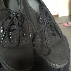 All black vans