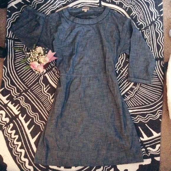 GAP Dresses & Skirts - Gap Chambray dress
