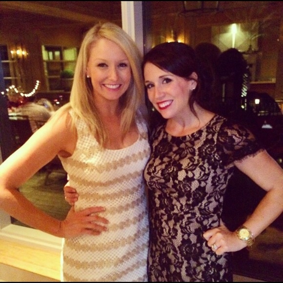 Meet your Posher, Stephanie 💕🍍🎀☀️