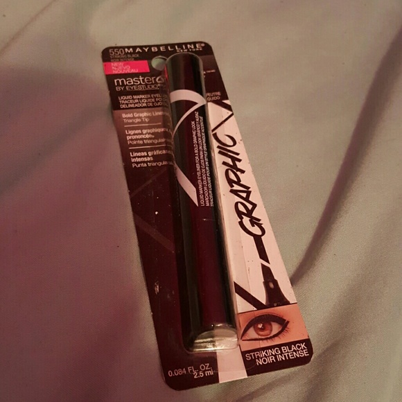 Maybelline graphic eyeliner