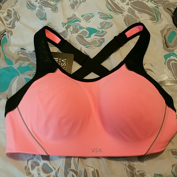 NWT VSX 34 DD Sport Bra