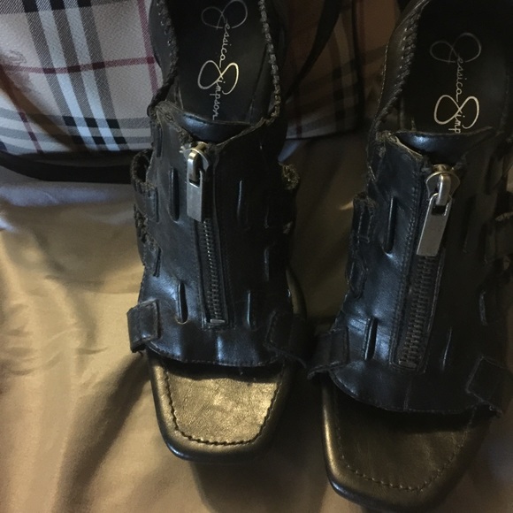 Jessica Simpson black zip up wedged heels - Picture 2 of 3