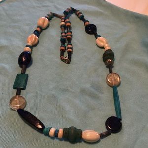 LONG CHUNKY AQUA/CREAM NECKLACE  🌟