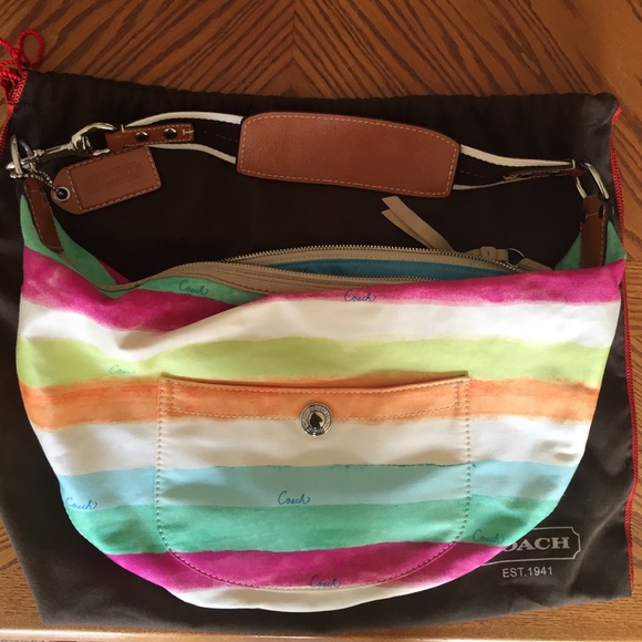 Coach Handbags - FLASH SALE 🆕 Coach hamptons watercolor large hobo