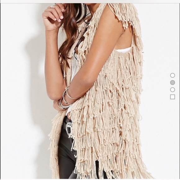 Fringe vest brand new - Picture 2 of 4