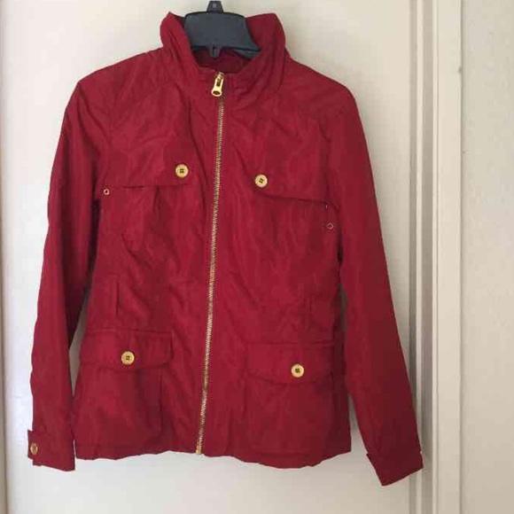 Red jacket - Picture 1 of 3