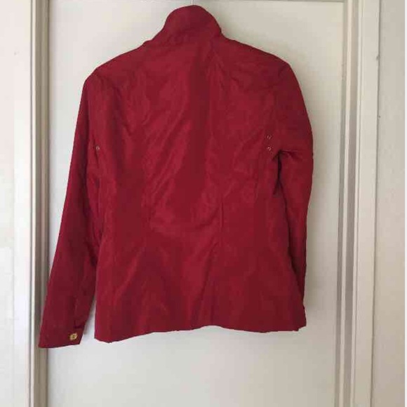 Red jacket - Picture 2 of 3