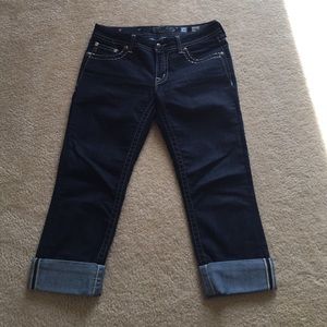 Miss Me Straight Leg Capri Jeans