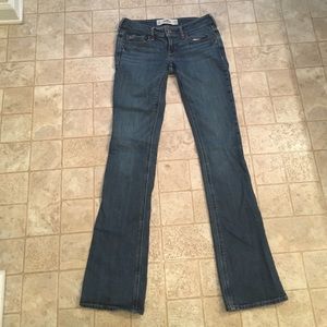 Hollister jeans, super cute on!!