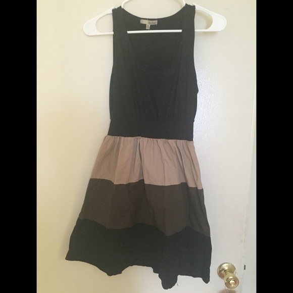 FLARE DRESS