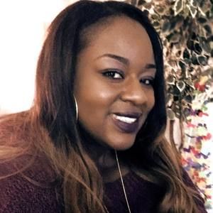 Meet your Posher, Kendra