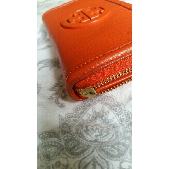 Tory Burch Wallet - Picture 4 of 4