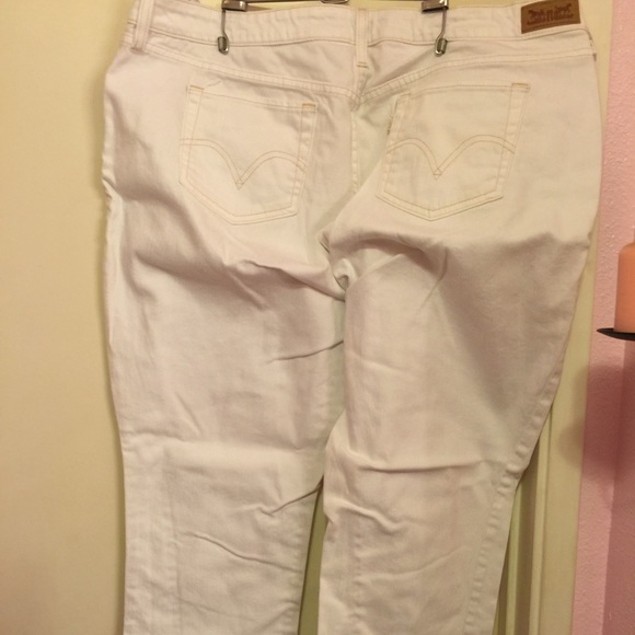Brand new, never worn, Levi's Skinny jeans