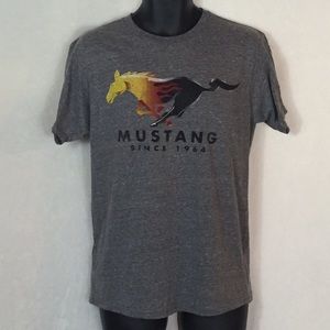 GUC Grey Ford Mustang T Shirt size ( M )