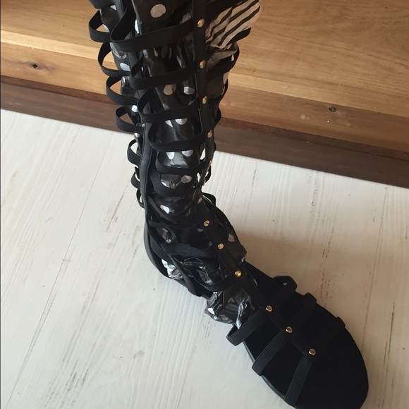 Black sandals